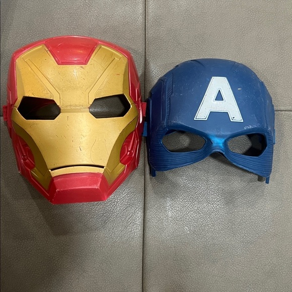 Avengers toy masks bundle - Picture 2 of 6